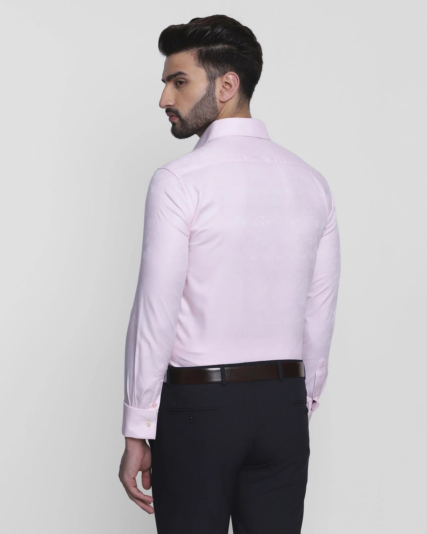 Solid formal shirt in pink