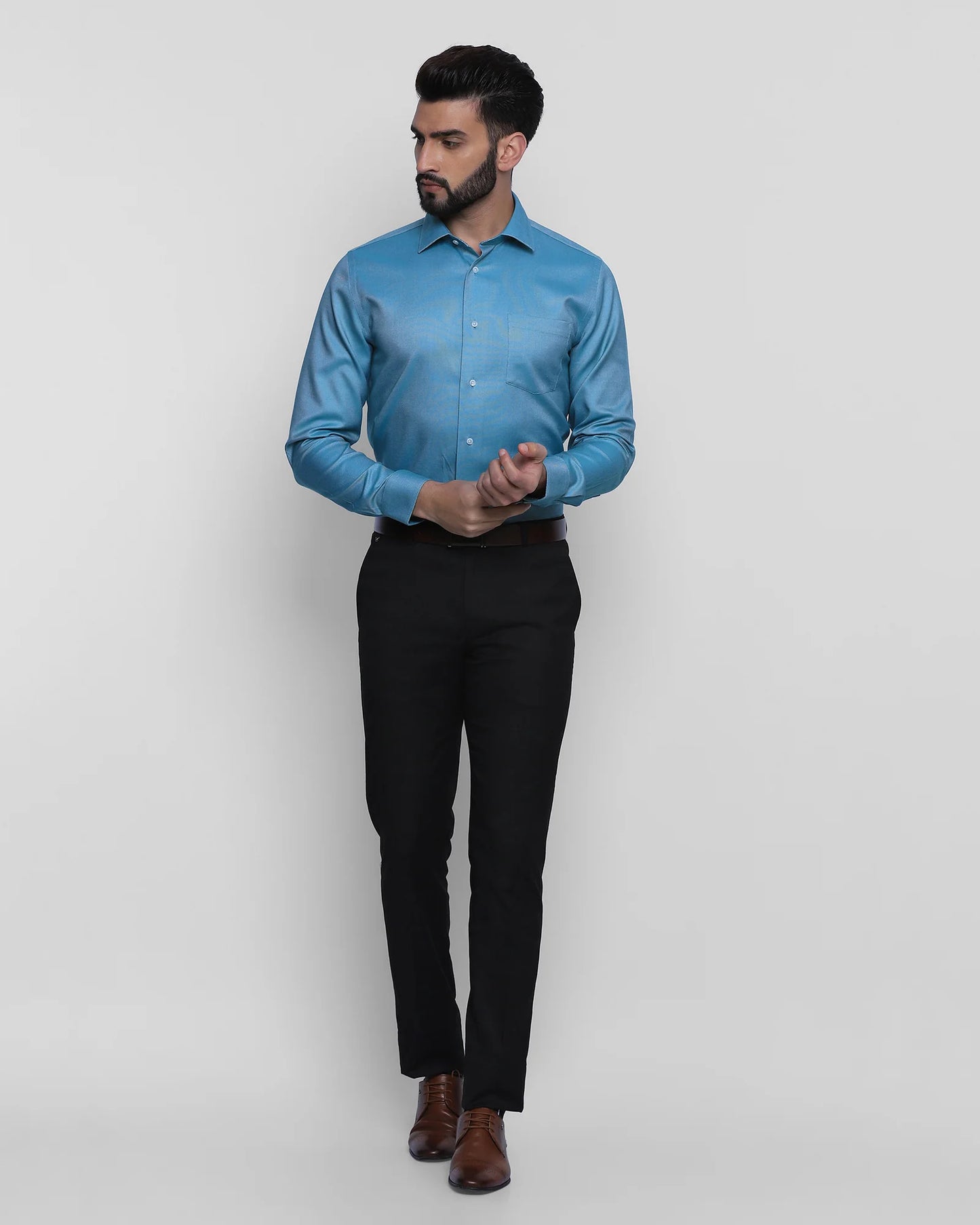 Solid formal shirt in peacock blue