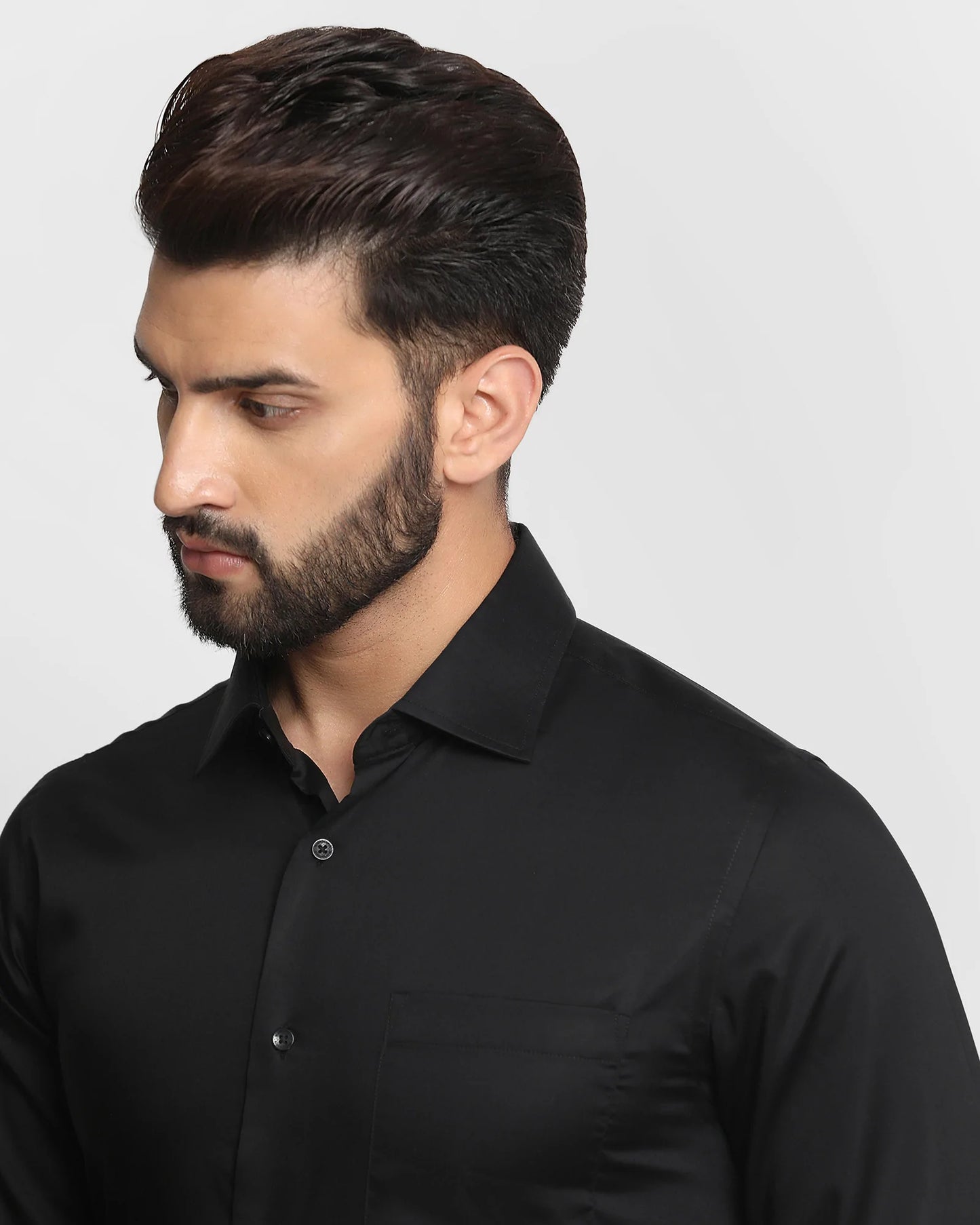 Solid formal shirt in black