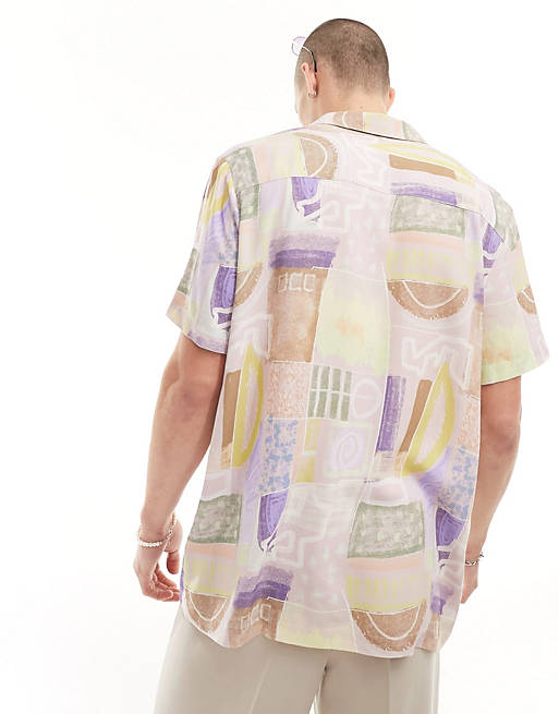Relaxed revere shirt in vintage abstract print